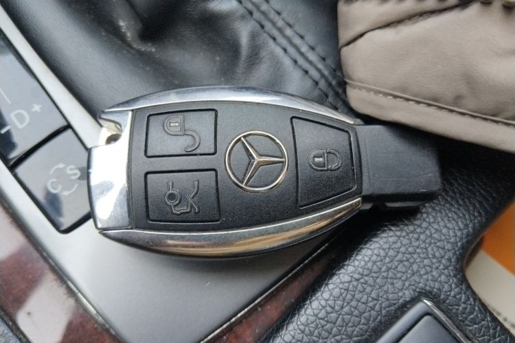 Used Mercedes-Benz C-Class 2008 C 200K Standard Model
