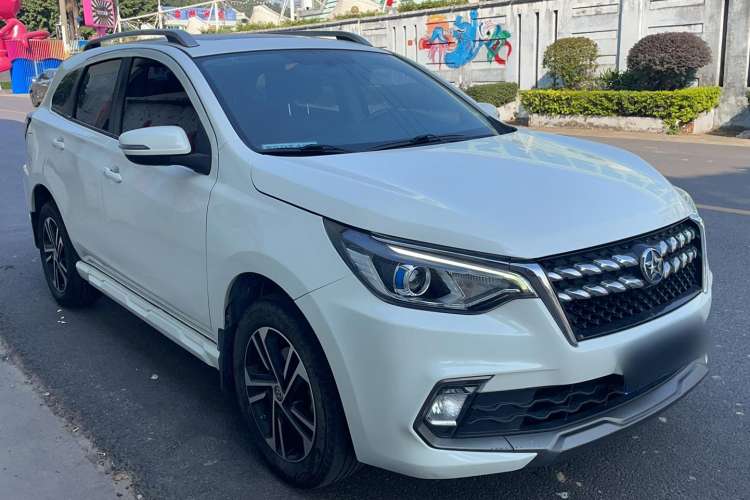Used Venucia T70 2019 2.0L CVT Enjoy Edition China VI Standard
