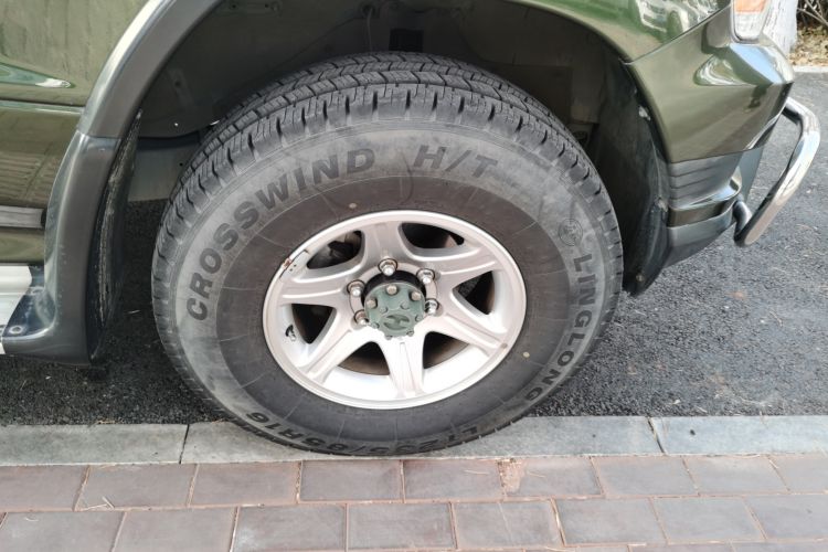 Used Leopaard Q6 2015 2.4L Manual Two-Wheel-Drive Elite Model Right Front Wheel Hub