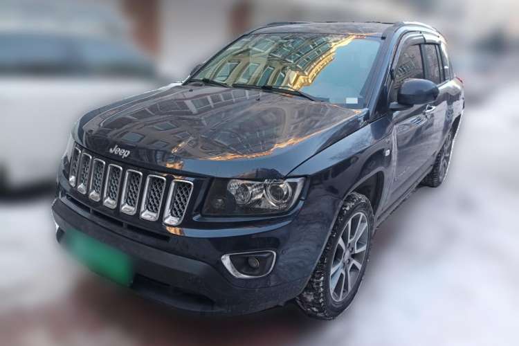 Used Jeep Compass 2014 2.0L two-wheel drive luxury version