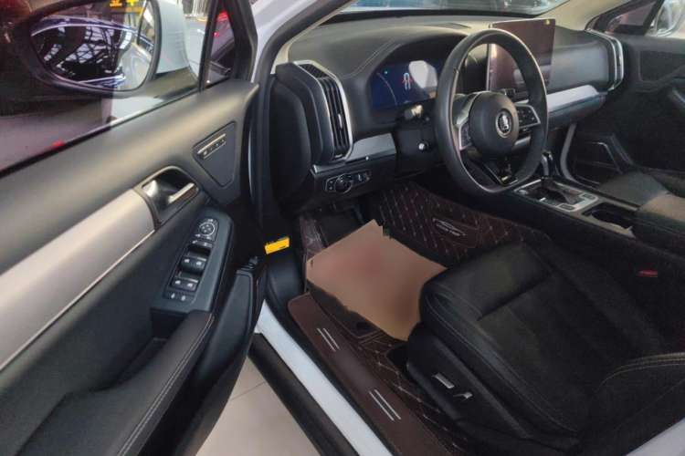 Used BYD Tang 2019 2.0T Automatic SmartConnect Luxury Version 5 Seats China VI Standard