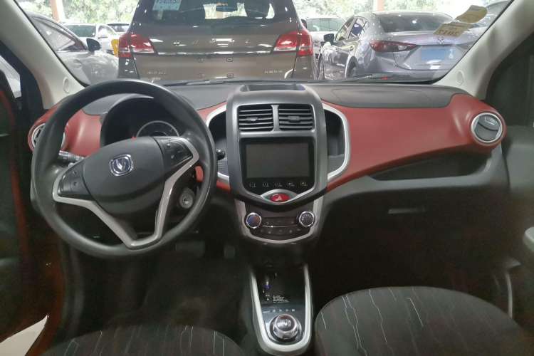 Used CHANGAN Benni 2015 1.4L IMT Prestige Model China V Standard
