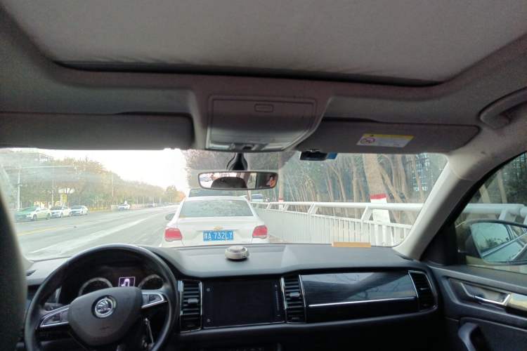 Used Skoda Kodiaq 2017 TSI330 7-Seater Two-Wheel-Drive Luxury Edition
