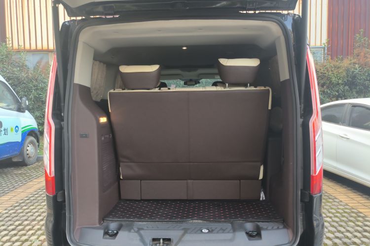 Used Ford Tourneo Custom 2017 2.0T Automatic Elite Edition
