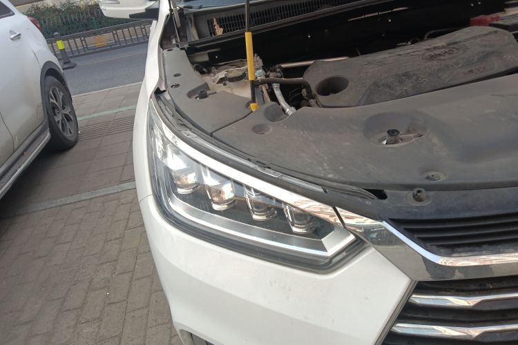 Used BYD Song 2021 Classic Edition 1.5T Automatic Elite Model
