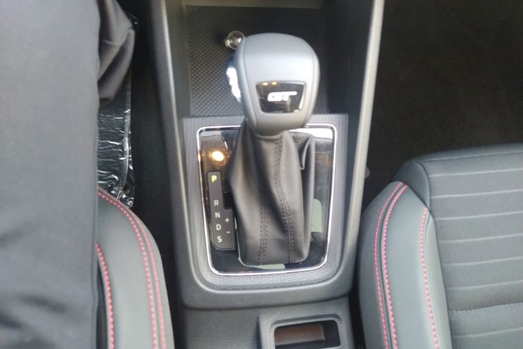 Used Skoda Kamiq 2020 Facelifted GT 1.5L Automatic Flagship Version China VI Standard
