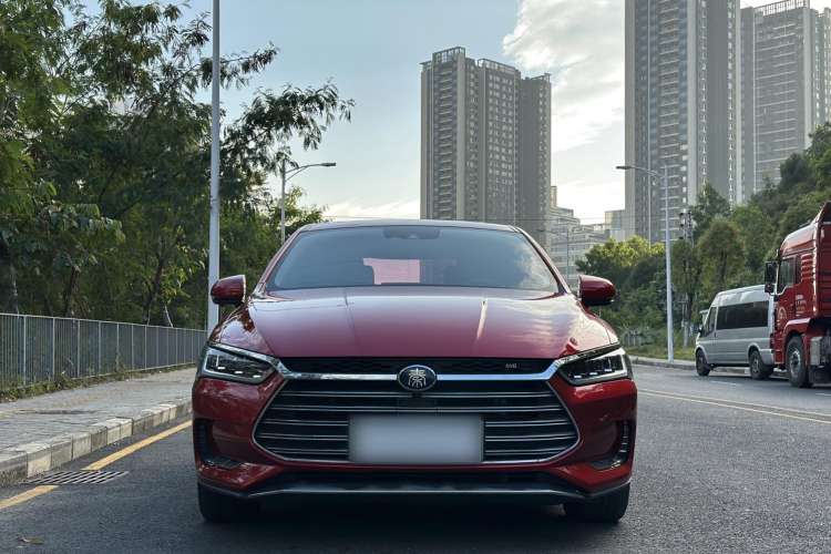 Used BYD Qin Pro New Energy 2018 DM 1.5TI Automatic Smart Connect Enjoyment Model Front