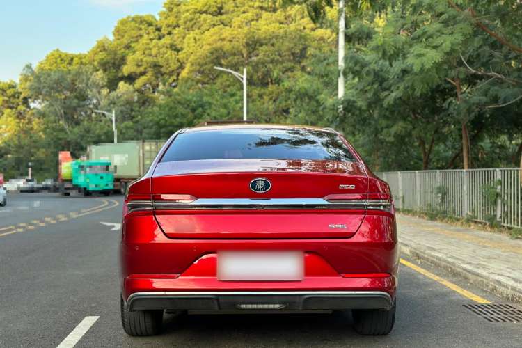 Used BYD Qin Pro New Energy 2018 DM 1.5TI Automatic Smart Connect Enjoyment Model Rear