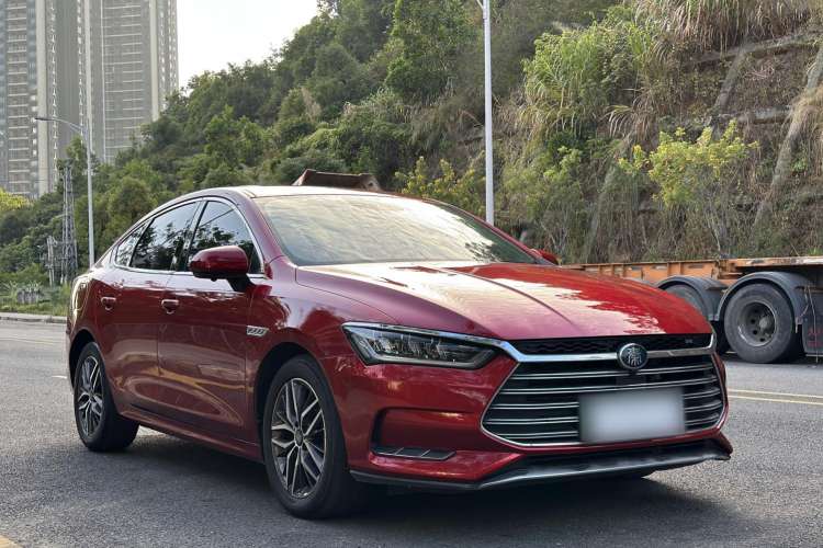 Used BYD Qin Pro New Energy 2018 DM 1.5TI Automatic Smart Connect Enjoyment Model Front Right 45 Deg