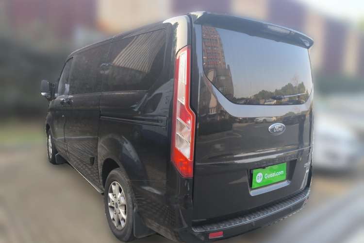 Used Ford Tourneo Custom 2017 2.0T Automatic Elite Edition
