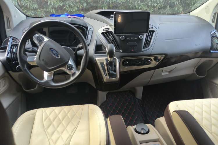 Used Ford Tourneo Custom 2017 2.0T Automatic Elite Edition
