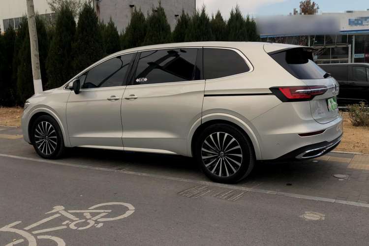 Used Volkswagen Viloran 2020 380TSI Prestige Edition