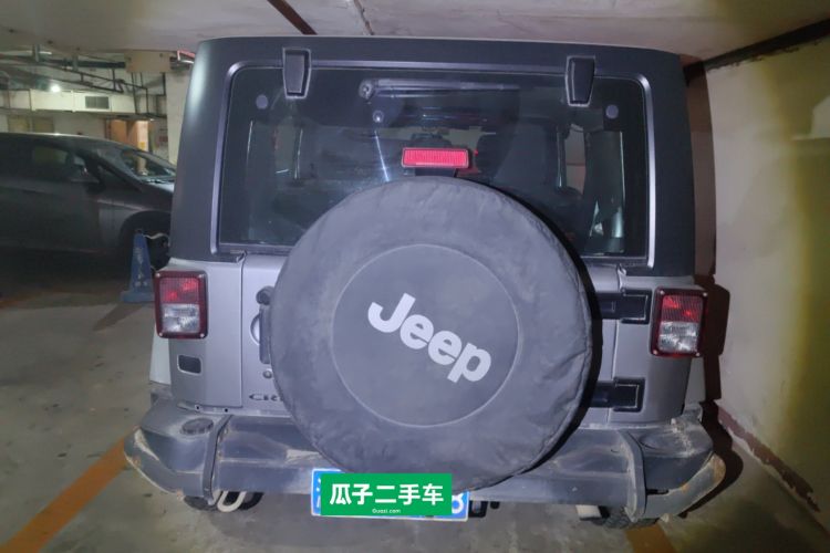 Used Jeep Wrangler 2014 2.8TD Sahara Four-Door Edition
