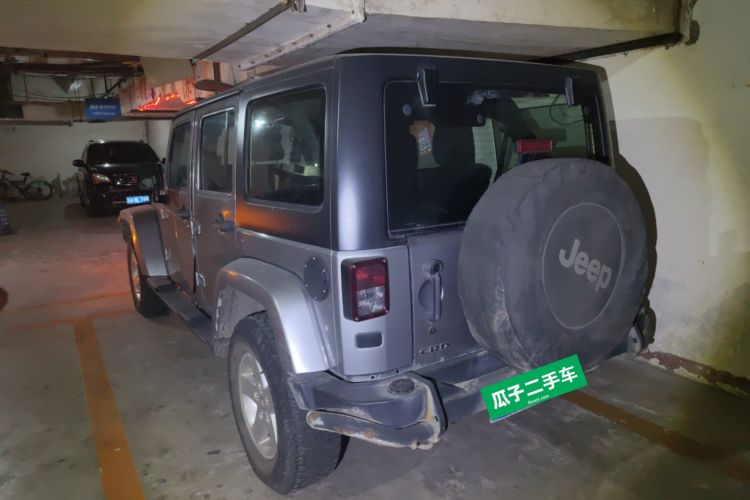 Used Jeep Wrangler 2014 2.8TD Sahara Four-Door Edition
