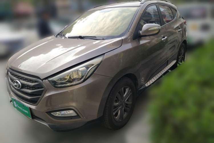 Used Hyundai ix35 2013 2.0L Automatic Two-Wheel Drive Smart GLS China IV Standard