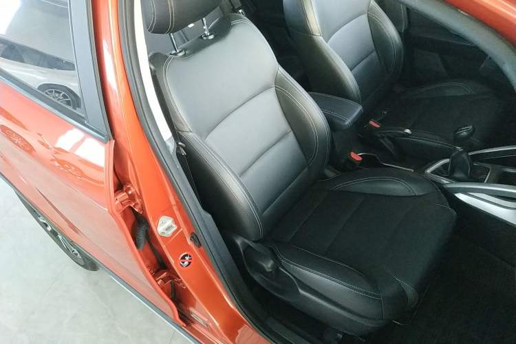Used Geely Auto Vision X3 2017 1.5L Manual Elite Model
