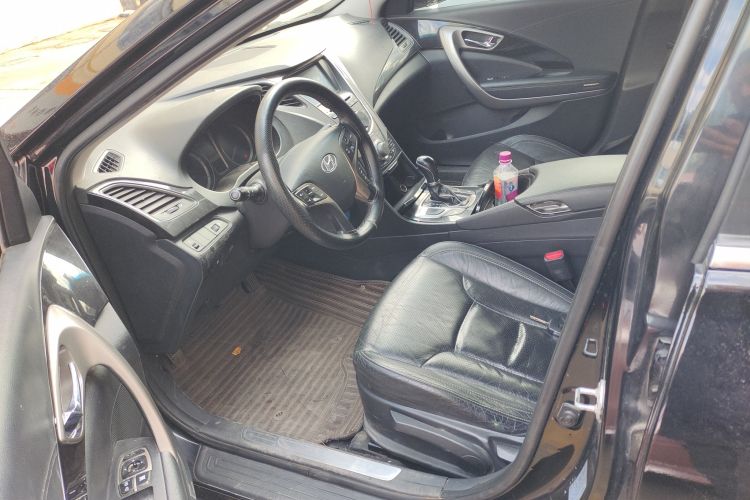 Used Hyundai Azera 2011 2.4L Comfort Version