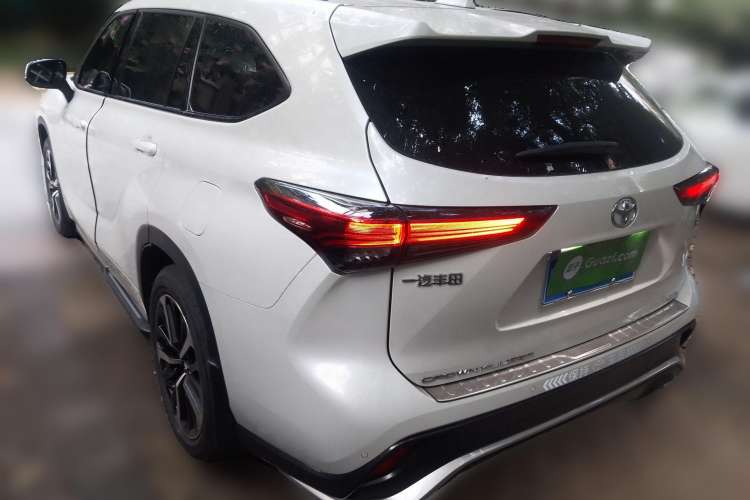 Used Toyota Crown Kluger 2022 2.0T Four-Wheel Drive Prestige Edition
