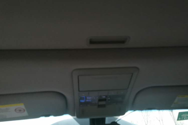 Used Chevrolet Captiva 2012 2.4L Two-Wheel Drive City Edition 5 Seats
