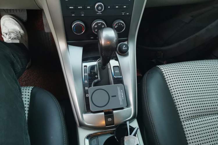 Used Chevrolet Captiva 2012 2.4L Two-Wheel Drive City Edition 5 Seats
