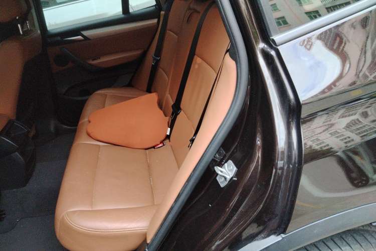 Used BMW X3 2016 sDrive20i
