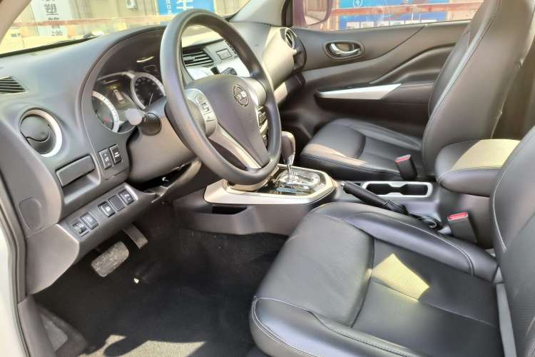 Used Nissan Terra 2020 2.5L XL Upper 4WD Automatic Four-Wheel Drive Luxury Edition