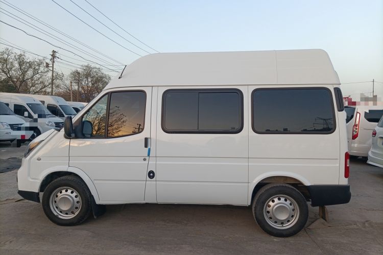 Used JMC Transit 2021 2.8T Space King Standard Version Short Wheelbase Mid-Height Roof 6-Seater Diesel Euro VI JX493
