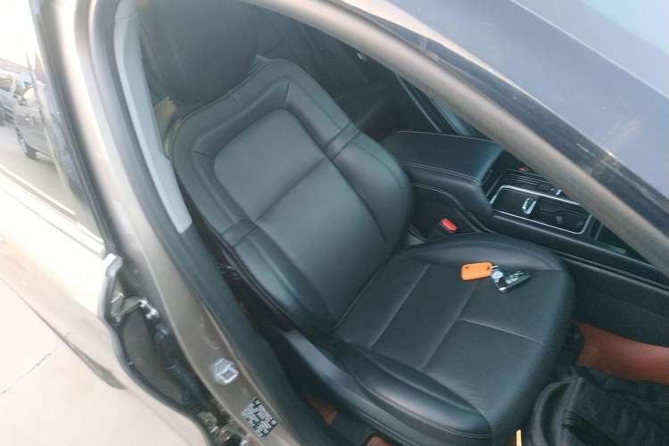 Used Lincoln Corsair 2020 2.0T Two-Wheel Drive Luxury Edition