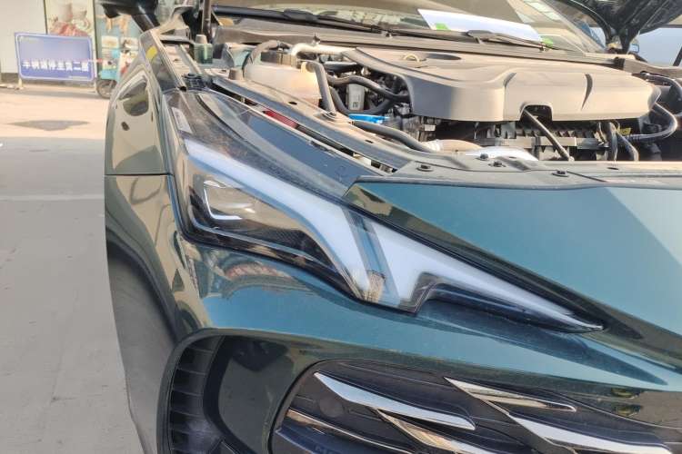 Used MG 7 2023 2.0T Automatic Hunter Luxury Edition