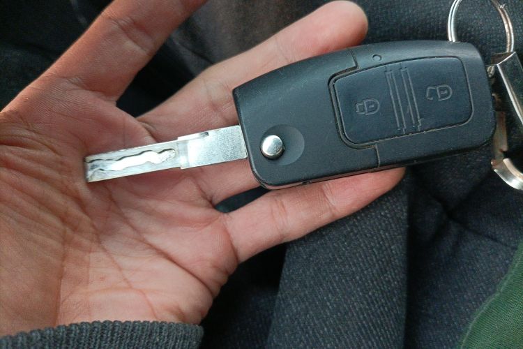 Used JMC Transit 2021 2.8T Space King Standard Version Short Wheelbase Mid-Height Roof 6-Seater Diesel Euro VI JX493
