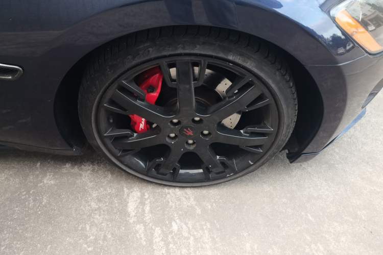 Used Maserati GranTurismo 2009 4.7L Sport Automatic
