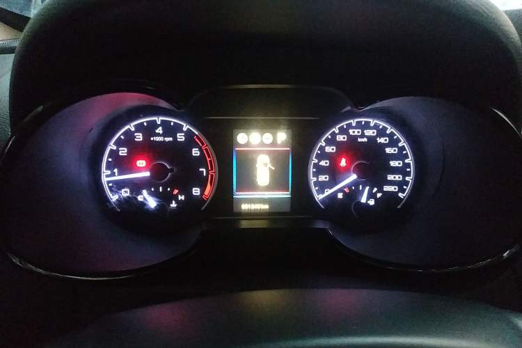 Used Dongfeng Aeolus AX7 2018 Classic 1.6T Automatic Luxury Model
