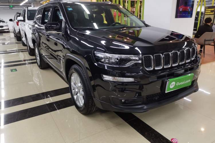 Used Jeep Commander 2018 2.0T Two-Wheel Drive Enjoyment Version China VI Emission Standard
