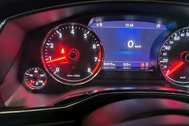 Used Volkswagen Phideon 2016 380TSI Two-Wheel-Drive Luxury Edition
