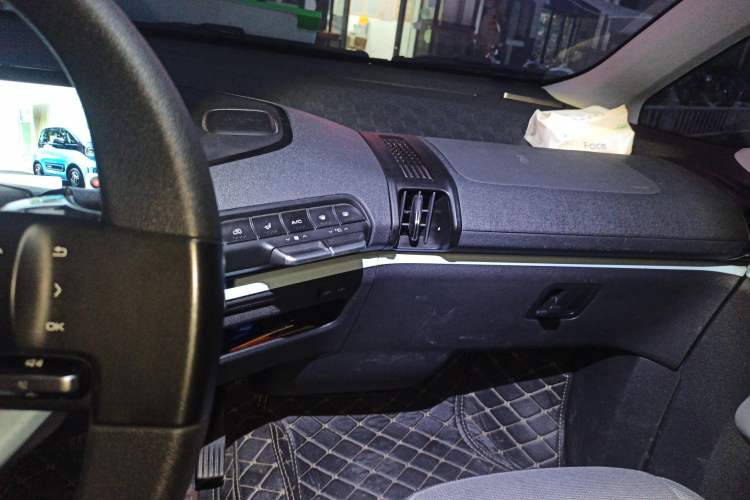 Used Baojun E300 2020 Starry Intelligence Edition