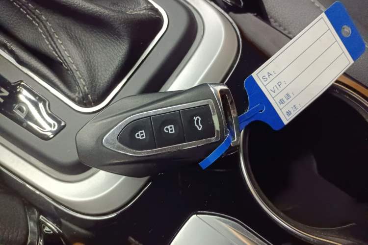 Used Zotye SR7 2016 1.5T CVT Cube Road Edition China V Standard
