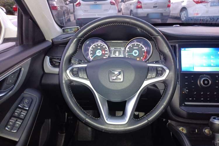 Used Zotye SR7 2016 1.5T CVT Cube Road Edition China V Standard
