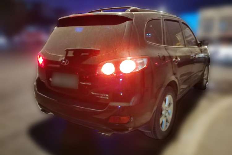 Used Hyundai Santa Fe Classic 2009 2.7 Luxury Version Rear Right 45 Deg