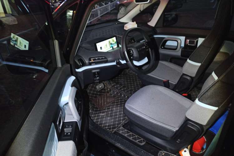 Used Baojun E300 2020 Starry Intelligence Edition