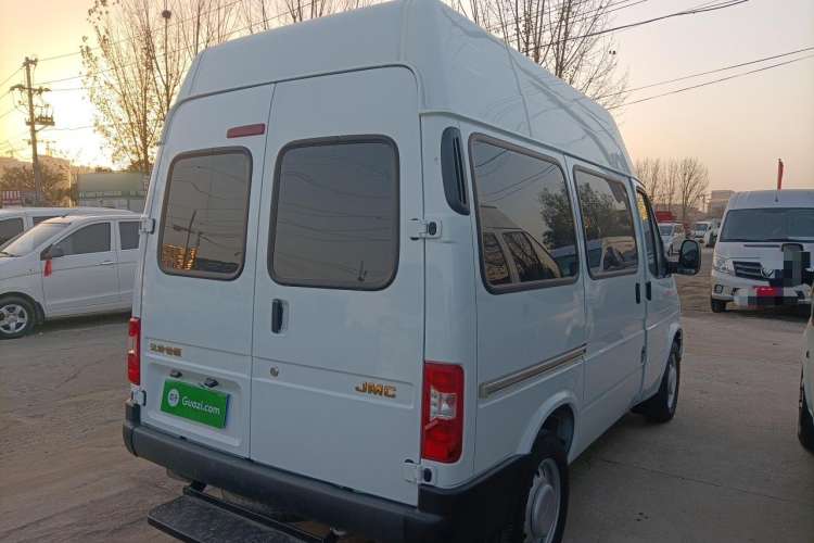 Used JMC Transit 2021 2.8T Space King Standard Version Short Wheelbase Mid-Height Roof 6-Seater Diesel Euro VI JX493
