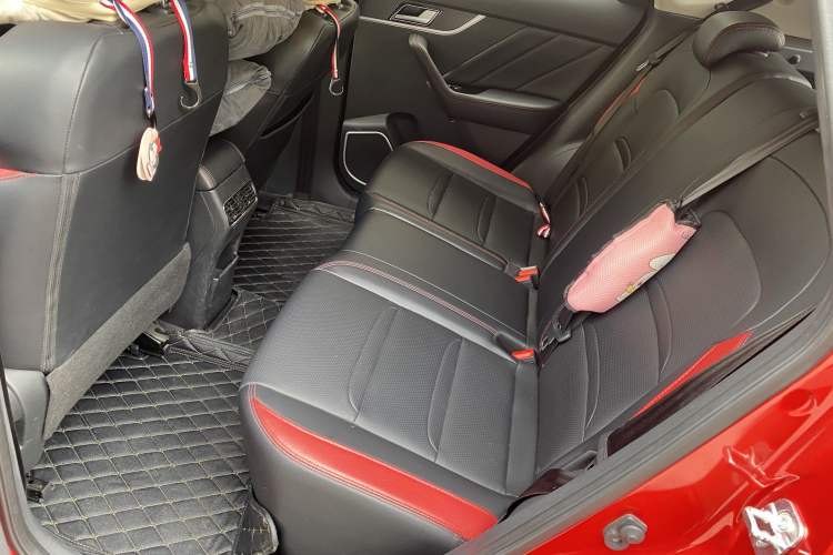 Used Venucia T60 2018 1.6L CVT Smart Edition (ISS) China VI
