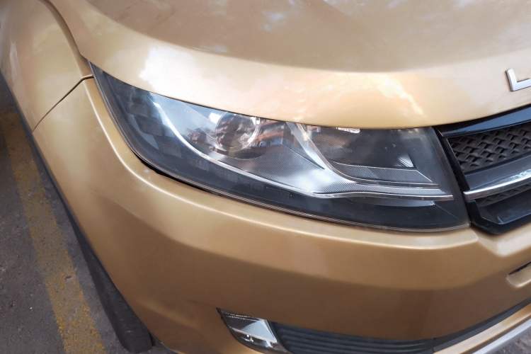 Used Land X7 2015 2.0T Panoramic Prestige Edition
