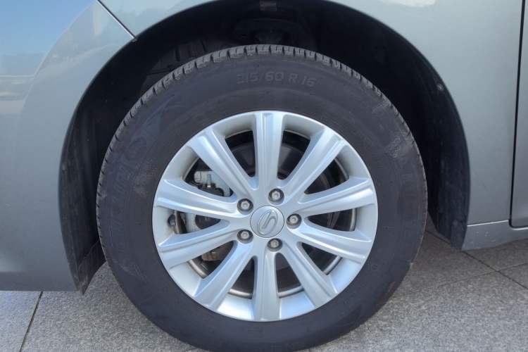 Used GAC Trumpchi M6 2019 270T Automatic Luxury Edition (6-seater) - China V Standard