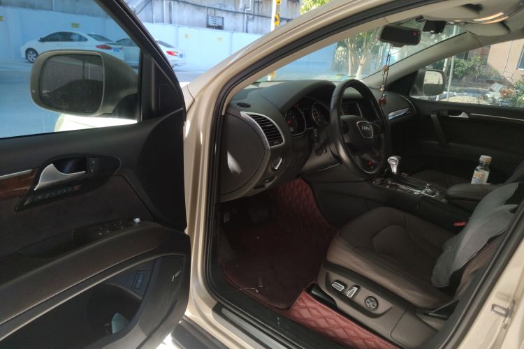 Used Audi Q7 2012 3.0 TFSI Technology Model (200kW)
