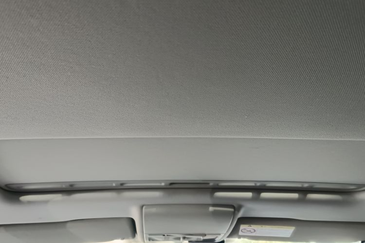 Used Volkswagen Cross Lavida 2014 1.4TSI DSG
