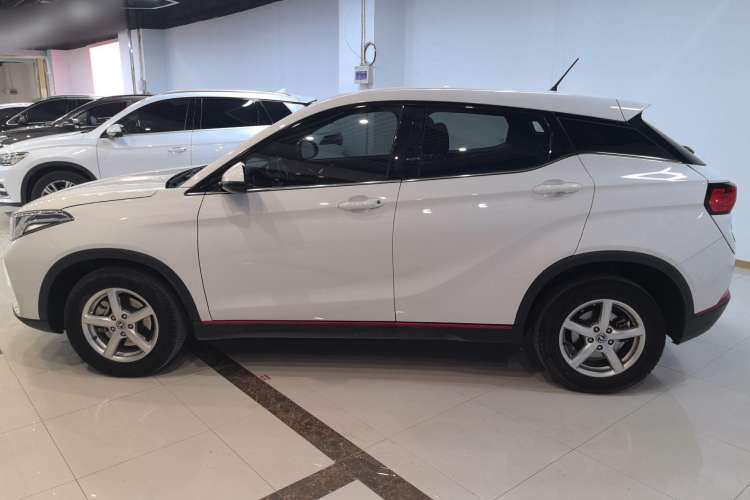 Used Dongfeng Fengon 500 2022 1.5L CVT Enjoyment Version