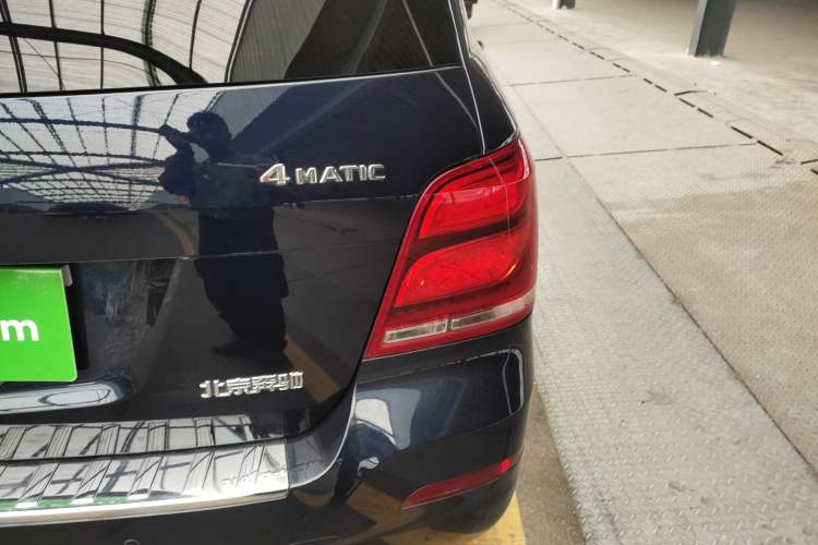 Used Mercedes-Benz GLK-Class 2015 GLK 260 4MATIC Fashion Edition Ultimate Version
