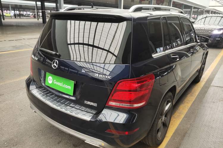 Used Mercedes-Benz GLK-Class 2015 GLK 260 4MATIC Fashion Edition Ultimate Version

