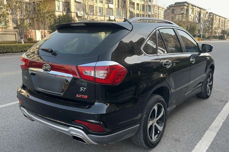 Used BYD S7 2015 2.0T Upgraded Automatic Luxury Version