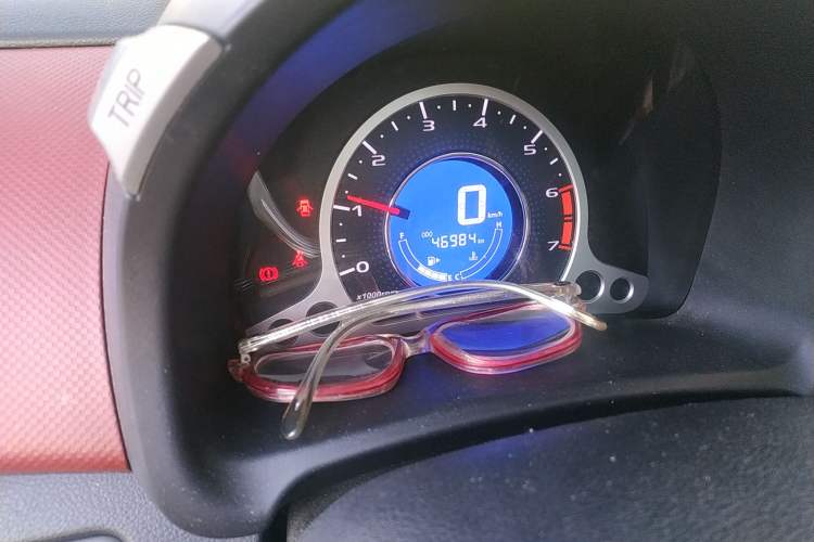 Used CHANGAN Benni 2014 1.4L Manual Sunroof Model Odometer Close Up